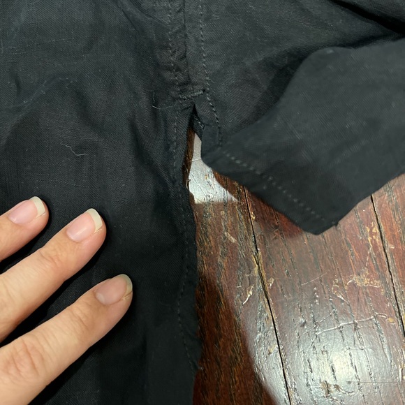 Aritzia Azure Skies Linen type of Cardigan with arm notches - Picture 6 of 9